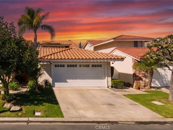 21821 Michigan Ln, Lake Forest, CA 92630