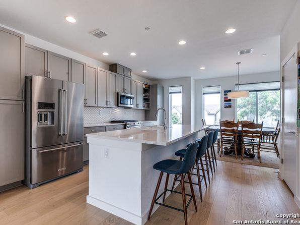 102 Tendick St