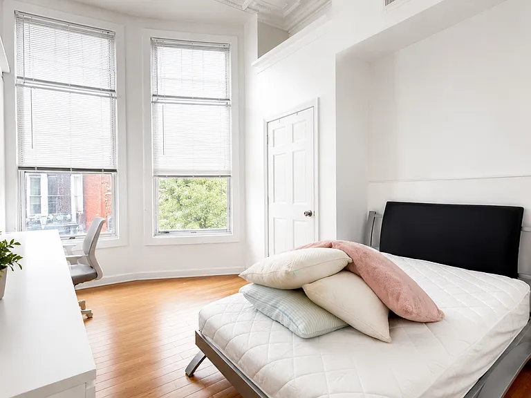139 Washington St #205 — Photo 4
