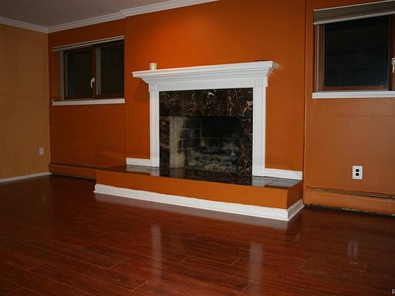 5th image of 30010 Northgate Dr