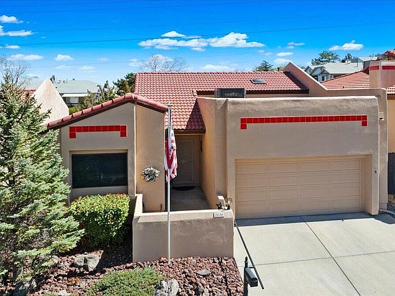 2nd image of 2636 College Heights Rd