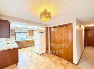 414 W 39th St, Vancouver, WA