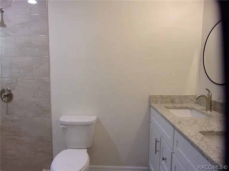 916 Independence Hwy — Photo 11