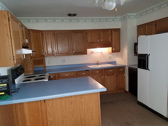2nd image of 30W134 Bruce Ln