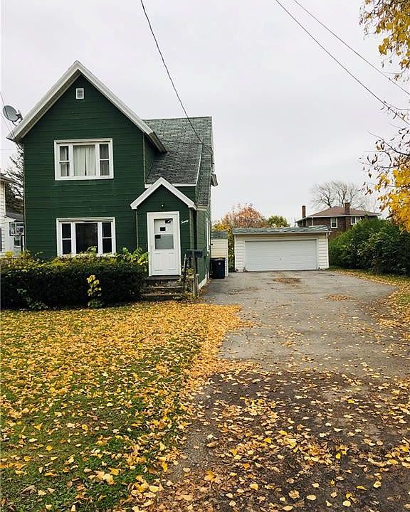 2nd image of 20 Bright St