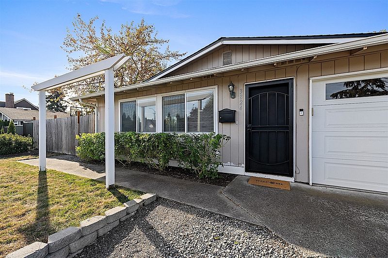 3rd image of 3824 E G Street