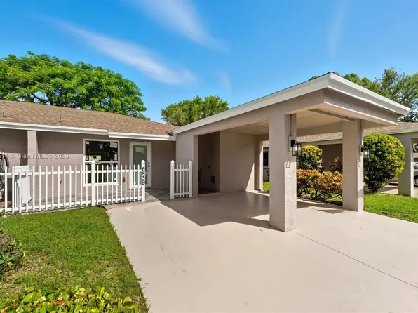 6839 Moonlit Dr, Delray Beach, FL 33446