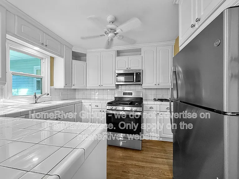 1531 E 20th St — Photo 5