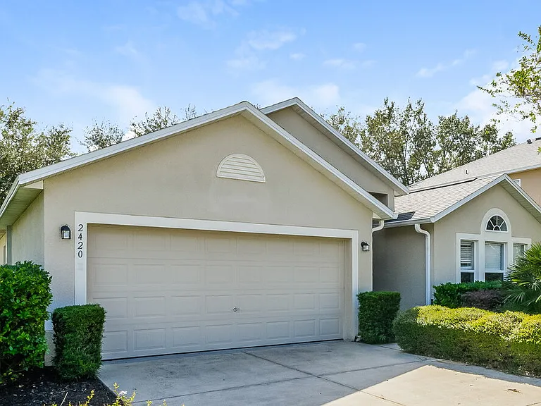 2420 Tealwood Cir — Photo 1