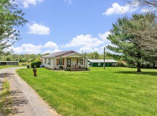 1261 Hazelwood Rd, Columbia, TN 38401