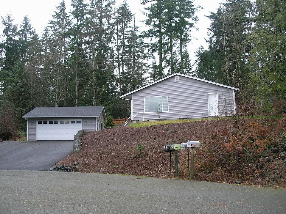 1st image of 90 SE Lupine Ct