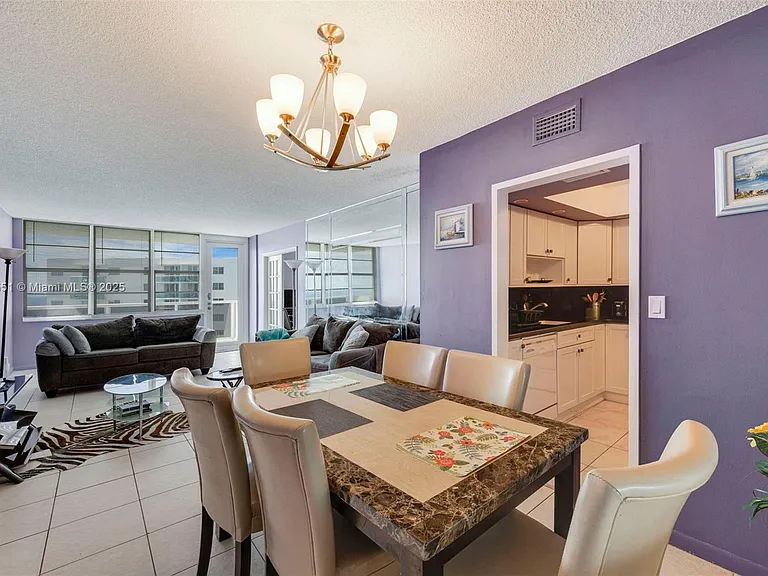 3725 S Ocean Dr #1516 — Photo 5