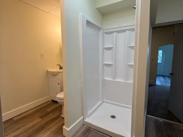 427 Saint Joseph St Floor 1, Pittsburgh, PA 15210