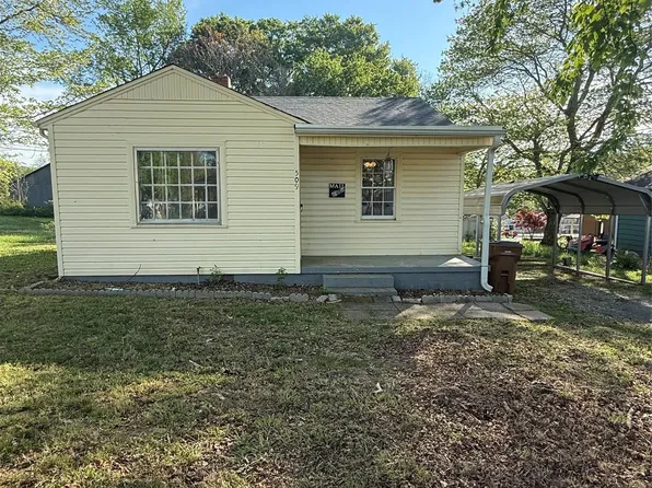 509 S Rhyne St, Lincolnton, NC 28092