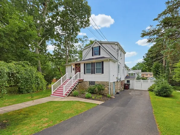 54 Gainsville Rd, Dedham, MA 02026