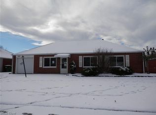 584 Hemlock Dr, Euclid, OH 44132