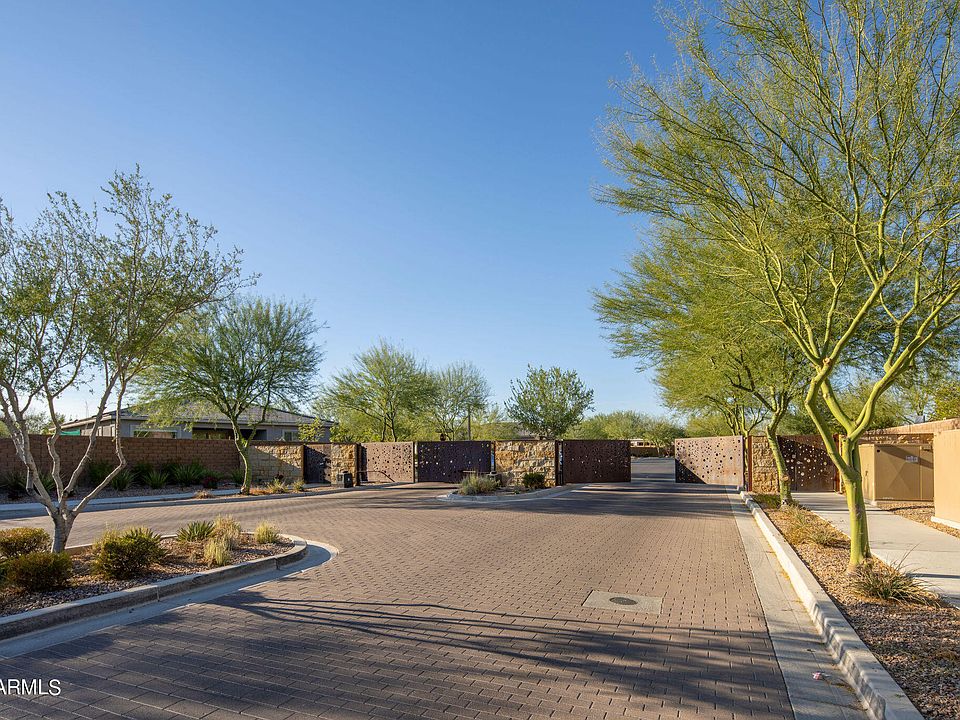 1st image of 3007 E CASHMAN Drive