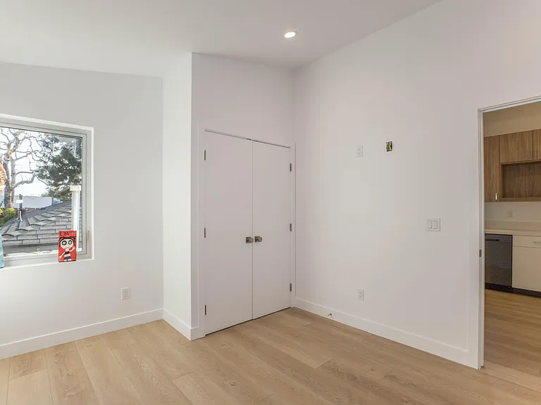 379 Orlena Ave #A — Photo 7