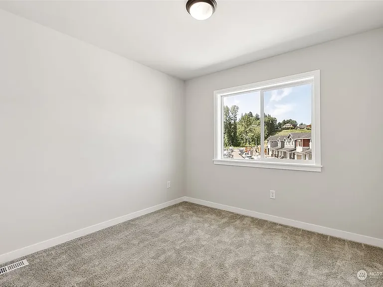 5141 81st Ave NE — Photo 13
