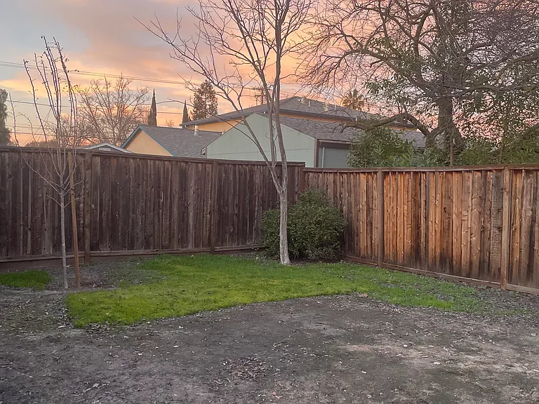 Nancy Ln — Photo 25