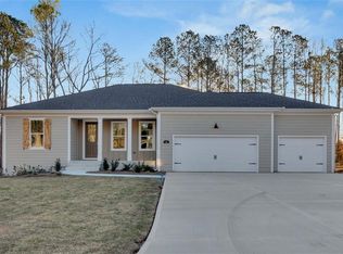 90 Stonegate Ct, Dallas, GA 30157