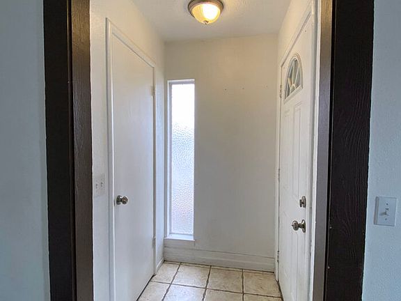 4th image of 8336 Summerplace Dr