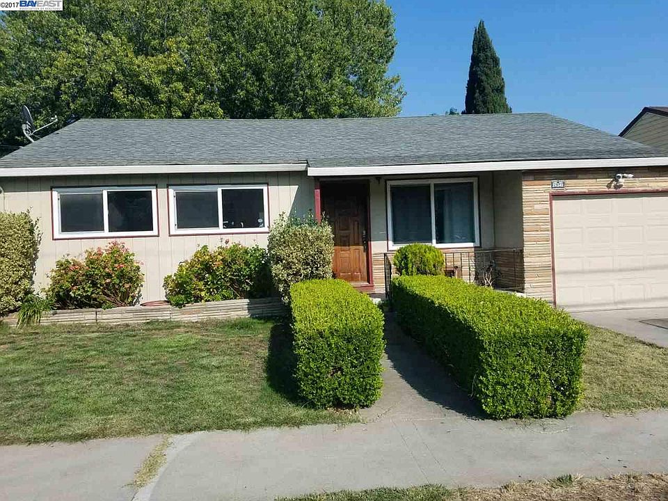 1st image of 26340 Stanwood Ave