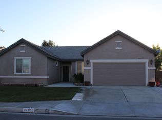 44655 Ruthron Ave, Lancaster, CA 93536