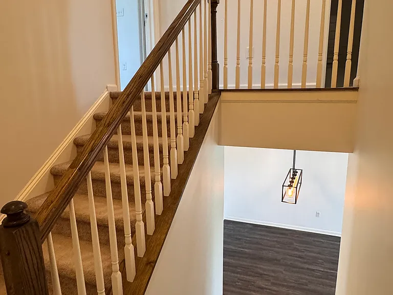 1116 Goddard Way — Photo 17