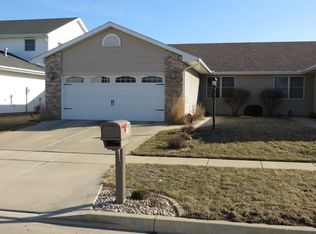 3505 Boulder Ridge Dr, Champaign, IL 61822