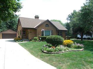 1307 6th St, Orion, IL 61273