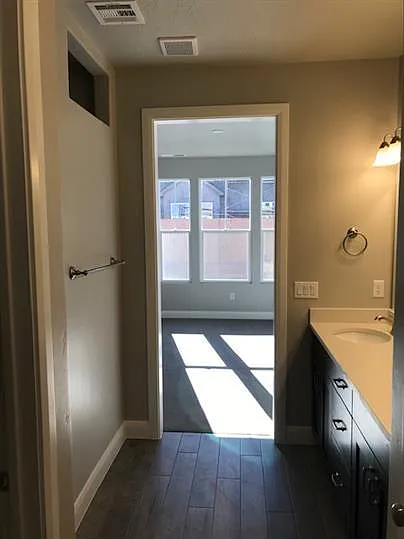 3292 E 2890 S — Photo 14