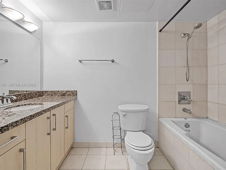 6362 Collins Ave #317 — Photo 23