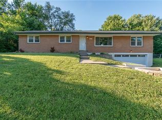 1404 NE 76th St, Gladstone, MO 64118
