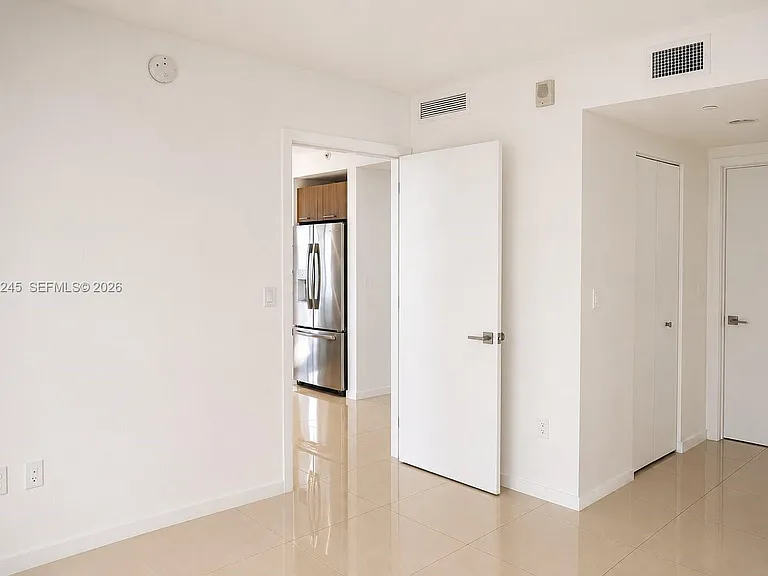 5300 Paseo Dr #1701 — Photo 12
