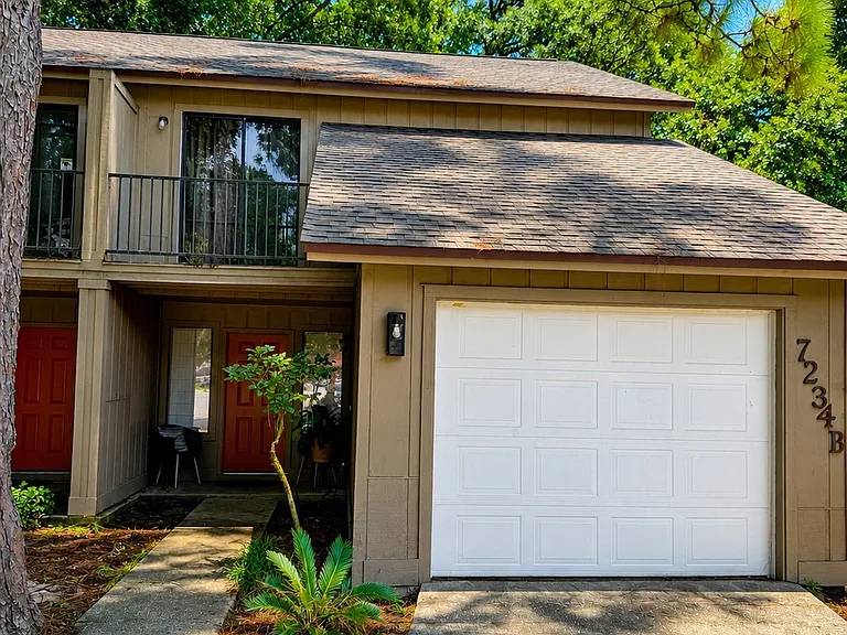 7234 Dogwood Terrace Dr #B — Photo 1