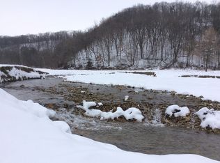 Sweet Ridge Dr, Harpers Ferry, IA 52146