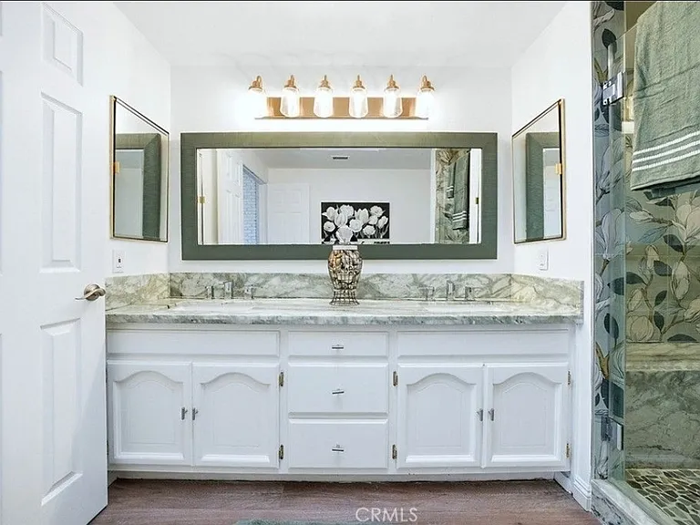 100 Electric Ave — Photo 13