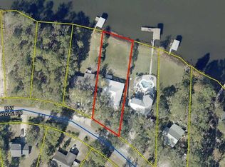 630 Bay Grove Rd, Freeport, FL 32439