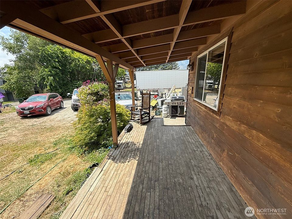 2nd image of 128 Park Street