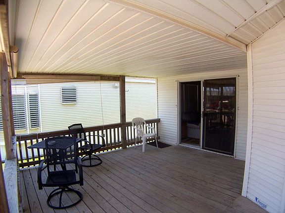 2nd image of 746 E Clam Cir
