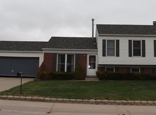 2205 Inverness Blvd, Rawlins, WY 82301