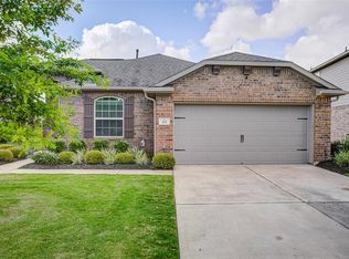 115 Meadow Ridge Way, Clute, TX 77531