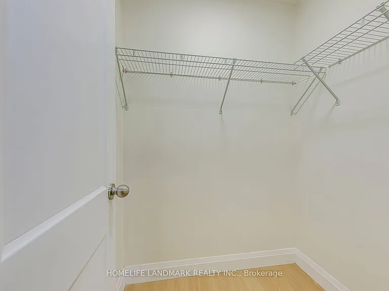 451 Sandmere Pl — Photo 17