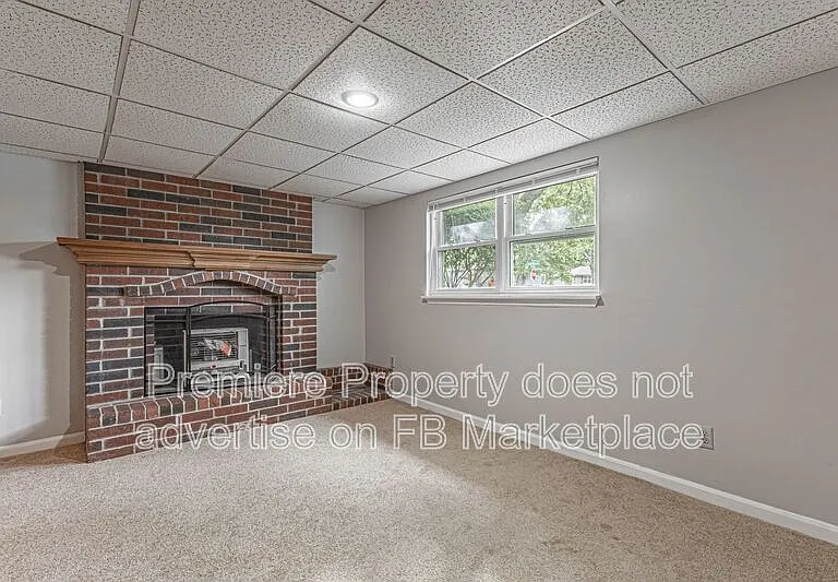 1201 NE 9th St — Photo 12