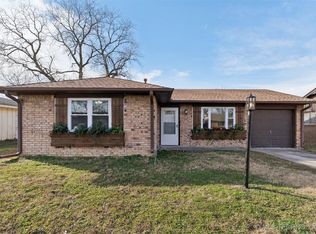 420 N Oklahoma St, Pryor, OK 74361