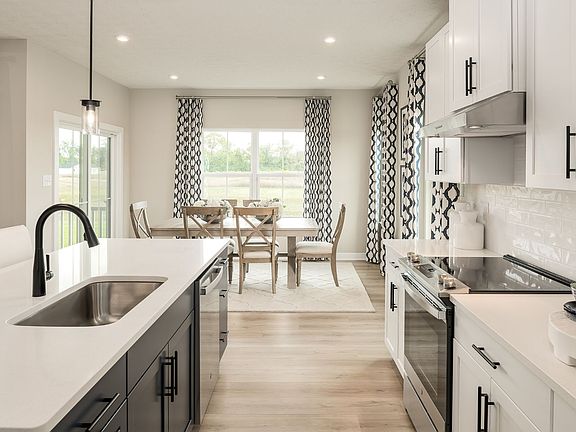 Cumberland with Finished Basement