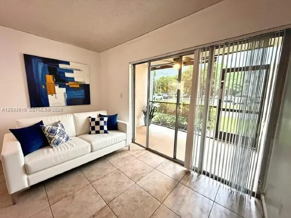 731 N Pine Island Rd APT 103, Fort Lauderdale, FL 33324