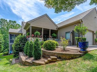 112 Fawn Haven Ln, Huddleston, VA