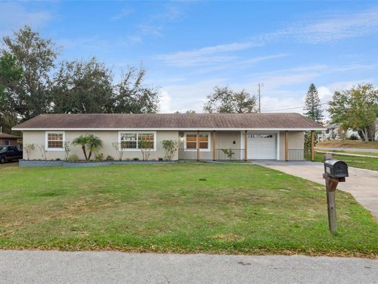 520 Charlotte Ave, Eustis, FL 32726